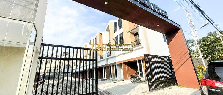 Dijual Villa Komplek Cemara Ville Jalan Lorong 2 Timur 1