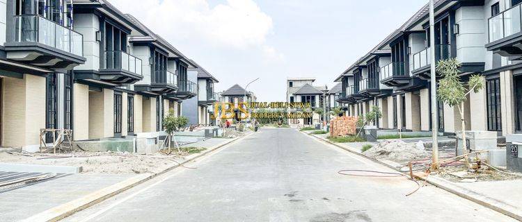 Jual Villa Baru Komplek Citraland Gama City Cluster Clarke Quay Medan 1