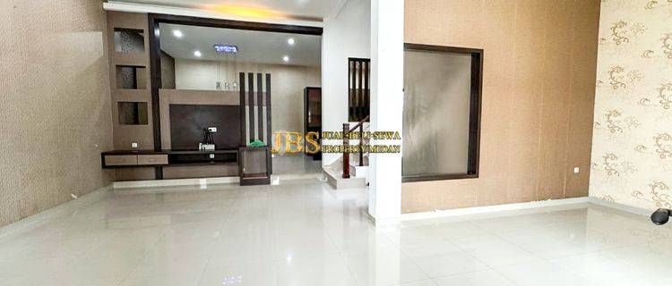 Dijual Villa Komplek Cemara Asri Jalan Azalea Iv Medan 1