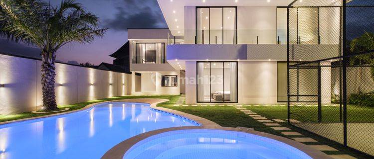 Modern Luxury Home in Sanur with Easy Access to Sanur Bypass 1