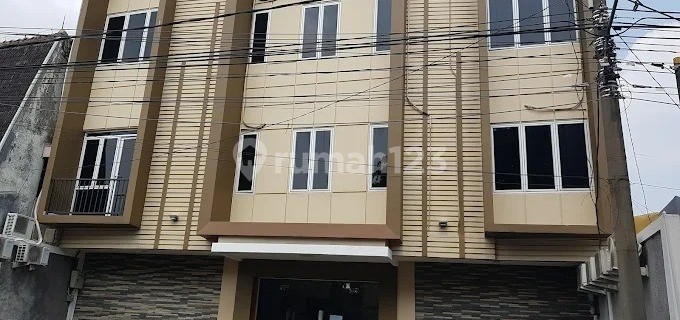 3-Unit Row House on Jl Perintis Kemerdekaan, Central Bogor, Strategic Location 1