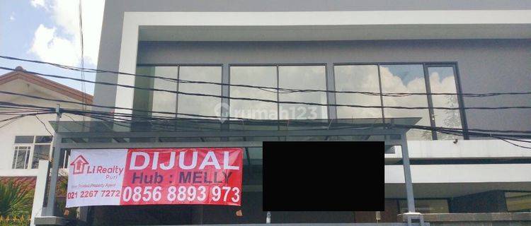 Rumah di Jl.kedoya Azalea , Jakarta Barat 1