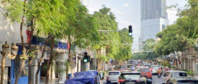 Dijual Gedung Jalan Tunjungan Lokasi Strategis 1