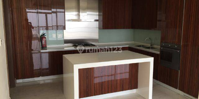 Apartemen Botanica 3 Bedrooms Simprug Jakarta Selatan 1