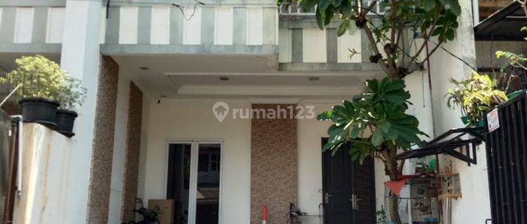 Rumah Second Kondisi Terawat Baik, Tomang, Jakarta Barat 1