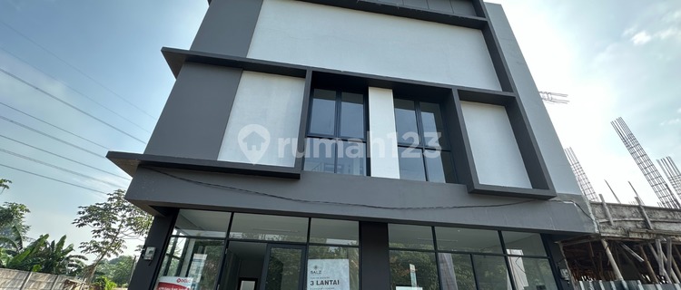 Modern Shophouse in Soho Boutique Salz Modern Gunung Sindur.. Ready for Business. Good. Strategic Location. With Rooftop. 1