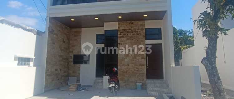Rumah Baru Desain Kontemporer Modern di Jl.kaliurang Km 7,Dekat Kampus Ugm 1