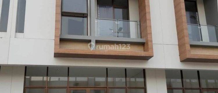 Ruko The Savoy 2lt 6x17 102m JGC Jakarta Garden City Cakung 1