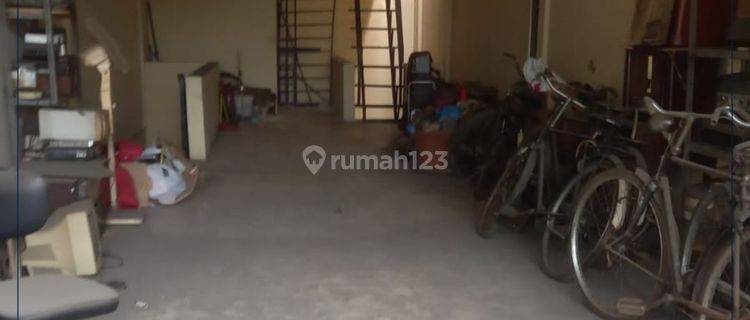 Ruko Pinggir Jalan Utama/raya Di Kartini Jakarta Pusat - Lebar Jalan 3 Mobil 1