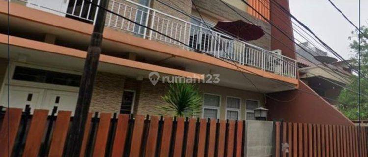 Dijual Cepat ! Rumah Siap Huni 5 Kamar Di Greenville - Jakarta Barat 1