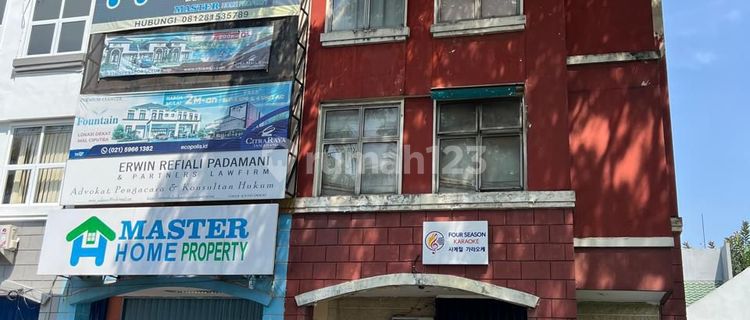 3-story corner ruko on Boulevard Citra Raya, Cikupa, Tangerang 1