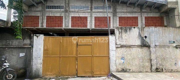 Gudang Baru Daerah Simo Kwagean Dekat Pintu Tol Banyu Urip 1
