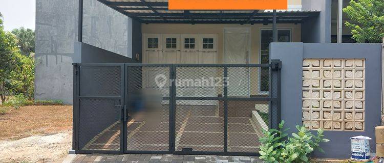 Rumah Bagus Unfurnished HGB 3 kamar tidur dekat Mall  1