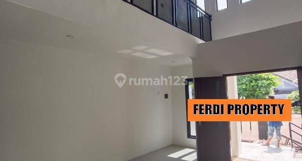 Rumah 2 Lantai Sudah Renovasi Unfurnished Bukit Golf Cibubur 1