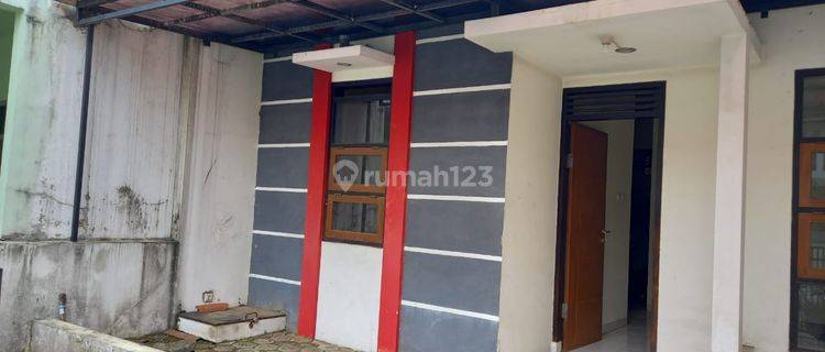 Rumah Bagus Sertifikat Hak Milik di Jl. Manjahlega, Bandung 1