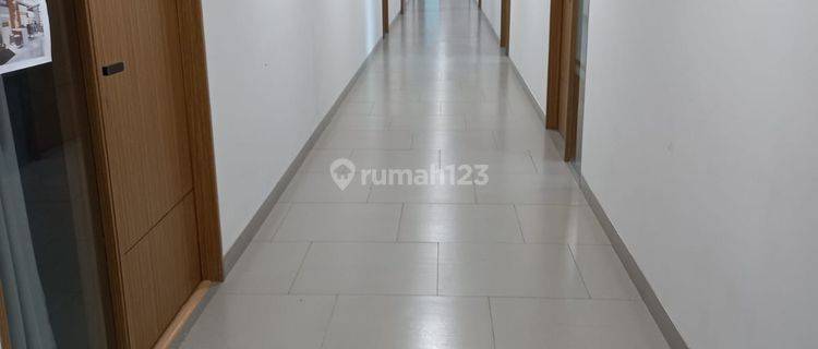 Apartement HQuarters Unfurnished Butuh Renovasi 1