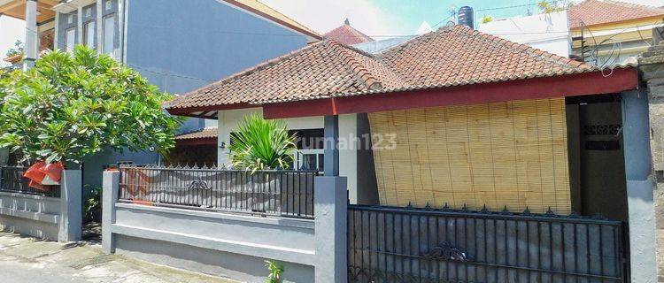 SHM House for Sale in Sanglah Denpasar Near Simpang Enam 1