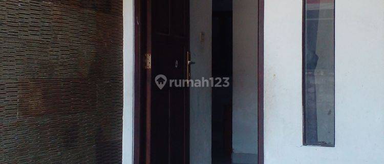 Rumah Di Jl Buana Raya Padangsambian Shm 1