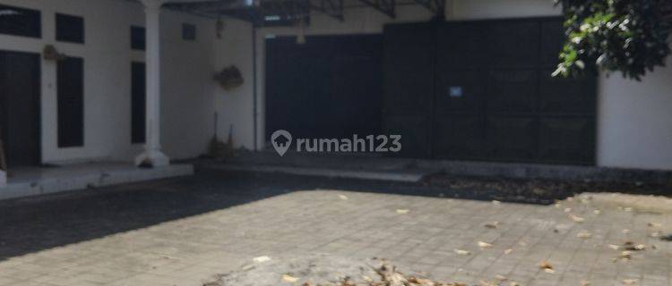 Clean warehouse with complete permits Gatot Subroto Denpasar 1