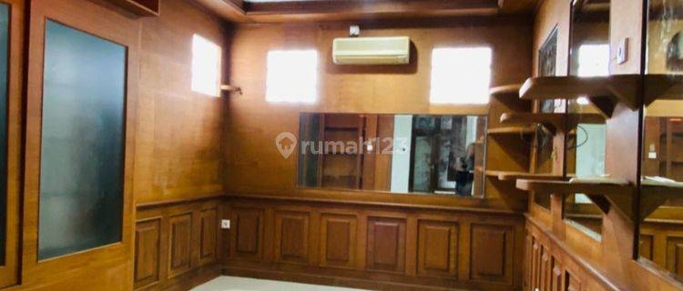 Rumah Sewa Gatsu Tengah Denpasar Garase Dan Kamar Luas 1