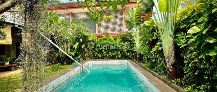 Jual Cepat! Jual Rumah Lebak Bulus - 5 Menit ke MRT, Lokasi Tenang, Private, Semi Furnished 1