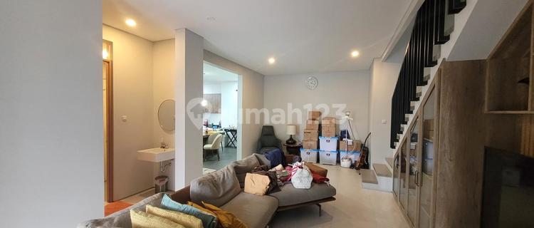 For Sale Semi Furnished House Setraduta 1