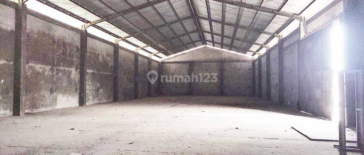 Gudang Besar Dan Luas di Jl. Wates Km 3 Gamping Sleman. 1