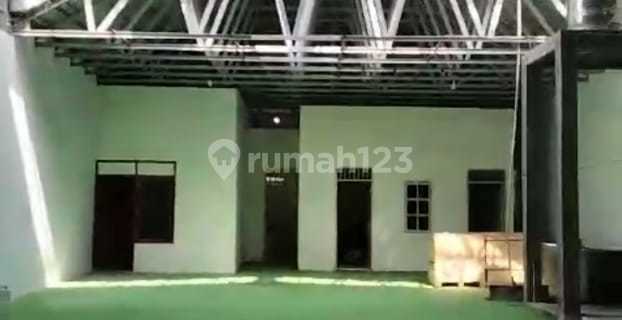 Gudang luas strategis area Caturharjo Sleman 1