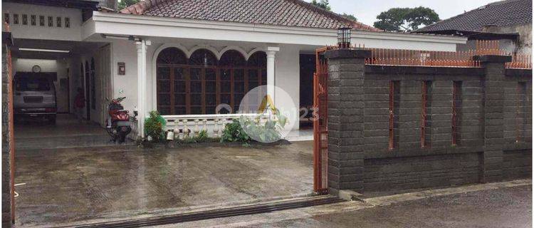 Rumah Strategis di Cimahi Cocok Untuk Kantor Atau Tempat Usaha 1