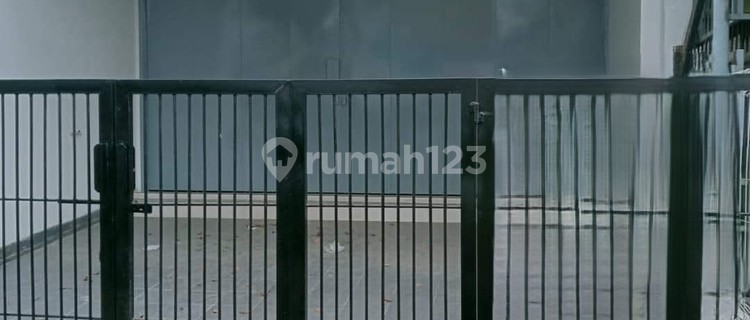 For rent, a new building in Ujung Berung, Ah Nasution. 1