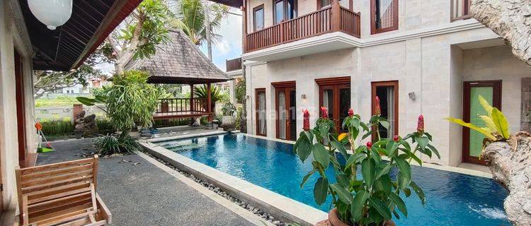 Villa mewah view sawah yang menawan di Ubud, 3 kamar tidur 1