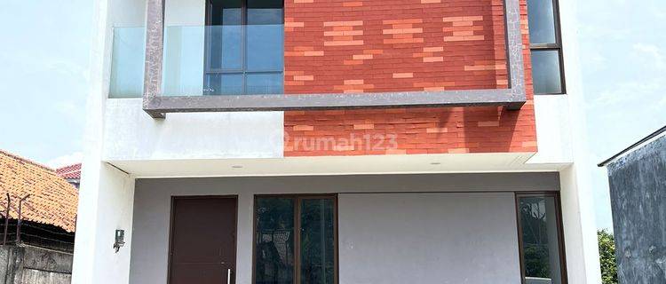 Rumah baru hook Graha Raya Bintaro 1