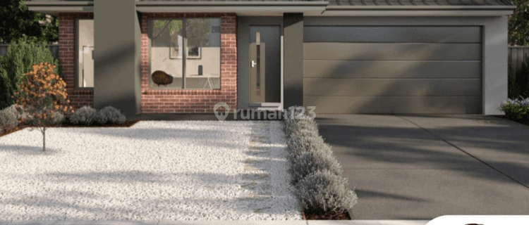 For Sale, House Windermere Estate Mambourin, Australia 1