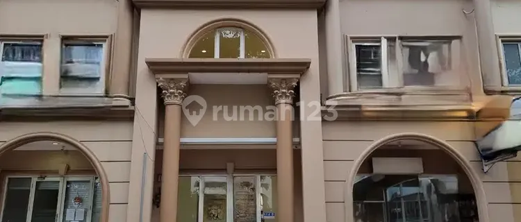 For Quick Lease: Puri Mansion 3-Story Shop House 1