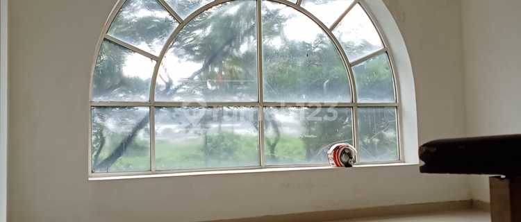 For Rent: Greenlake Shop House ..Facing Main Road 1