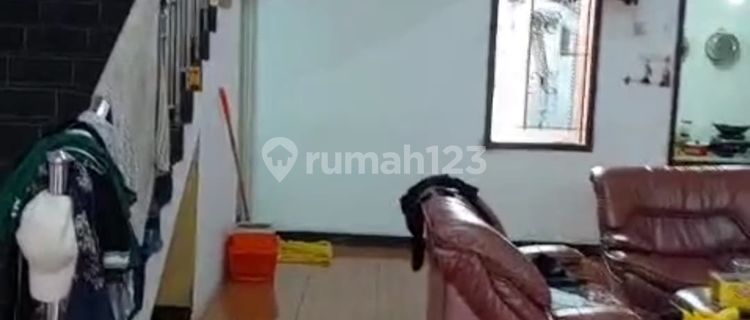 RUMAH MODERN MINIMALIS DI CIPARAY 1