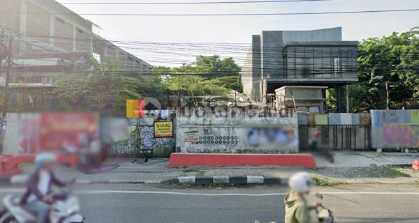 Plot on General Sudirman Siliwangi, Semarang 1