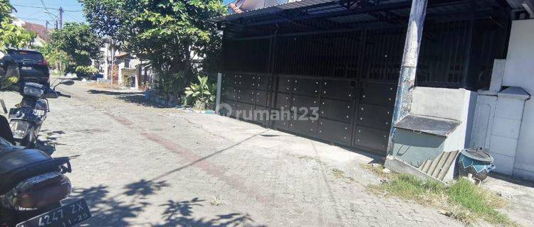 Rumah Siap Huni di Griya Kebraon SHM 1