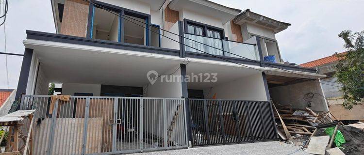 Rumah Minimalis 2 Lt Di Ketintang Baru Dekaf Unesa 1