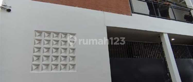 Full Boarding House Ready to Generate Income, New Active Fresh Boarding House in Kemlaten Mastrip 1