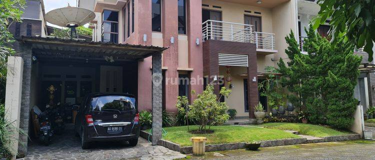 Rumah bagus cluster elite di manahan solo 1