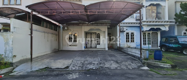 Rumah bagus siap pakai di perumahan dekat fajar indah solo 1