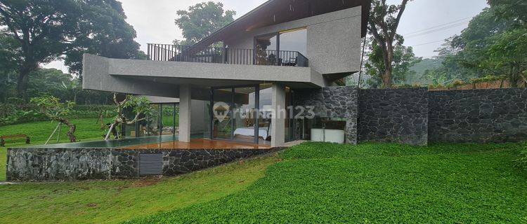 Villa mewah dan eksotik pemandangan istimewa di Jalan Raya Tuntang Salatiga 1