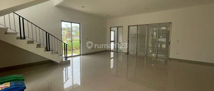 Rumah 2 Lantai Pik 2 Uk 10x15m Kosongan Posisi Hook 1