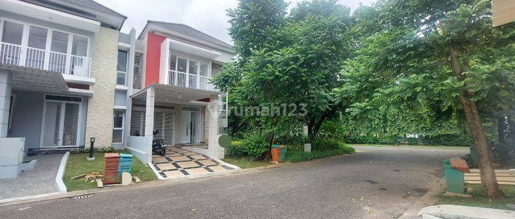 Rumah Apik Hook Semi Furnish Di Cluster Palm Summarecon Bekasi 1