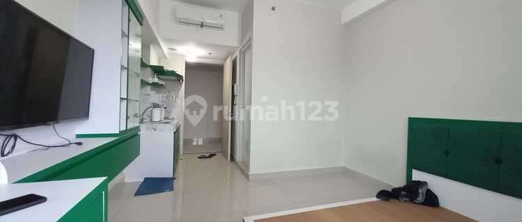 Apartemen Springlake View Semi Furnished Summarecon Bekasi 1