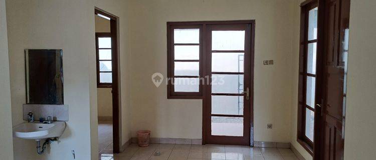 Rumah Bagus Rapi Tanah Luas Dekat Compark Kota Wisata 1