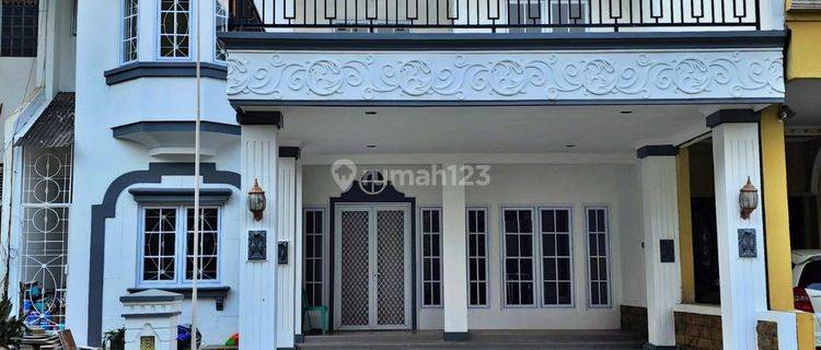 Rumah Bagus Siap Huni View Taman di Kota Wisata 1