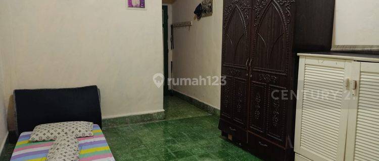 Rumah 5 Kamar Di Lokasi Sangat Strategis Guntur 1