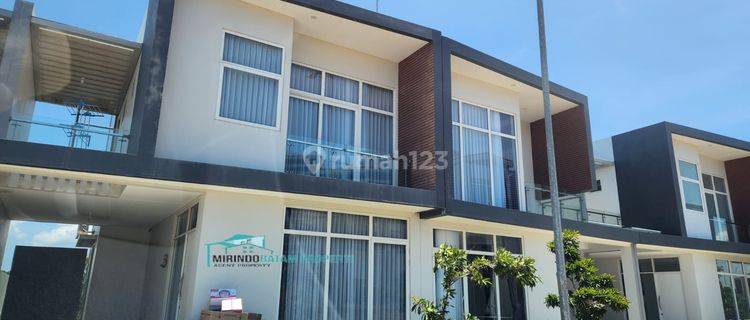 Disewakan 85jt Per Tahun Rumah The Nove Nuvasa Bay  1